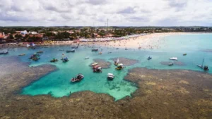 Vista panorâmica dos custos para viajar a Maragogi no verão