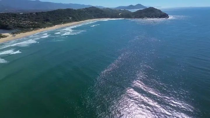 Praia do Rosa vista do alto por drone em Imbituba Santa Catarina